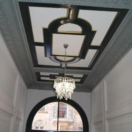 Central Economic Apartment