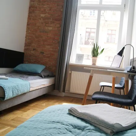 Apartment Central Economic Poznan