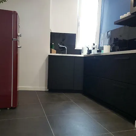 Central Economic Apartment *